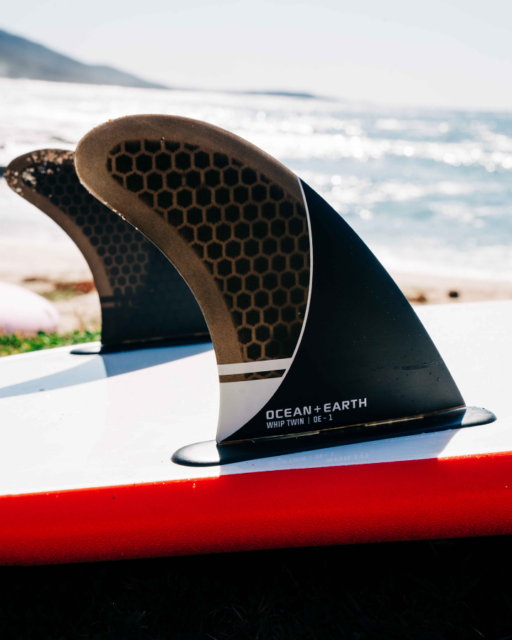 ONE OE1 WHIP FIN DUAL TAB