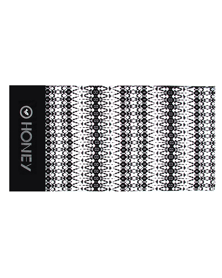 ONE DAY DREAMER BEACH TOWEL 18S